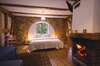 hotel_img